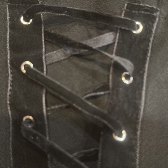 Color Code black dress in excellent condition. - Picture 7 of 8